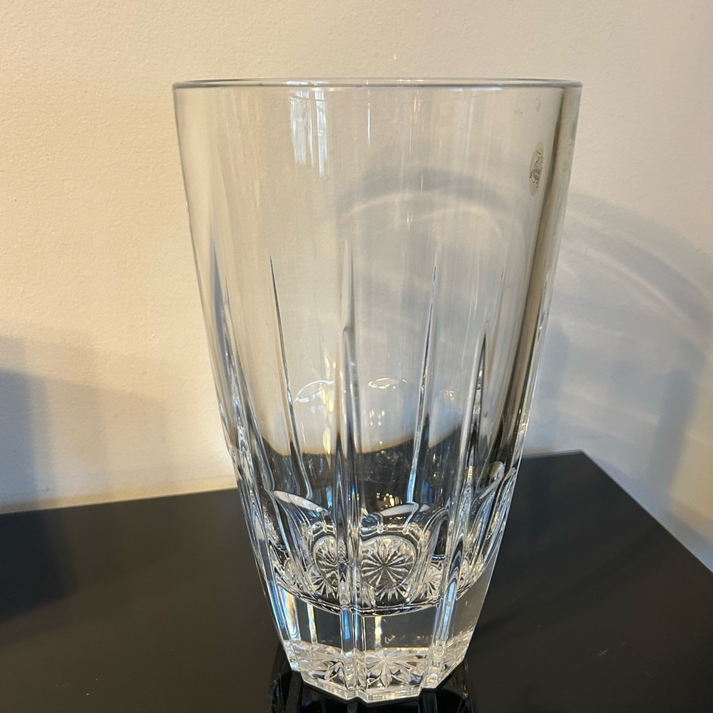 Elegant Cristal D’Arques French Crystal Vase - Picture 6 of 6